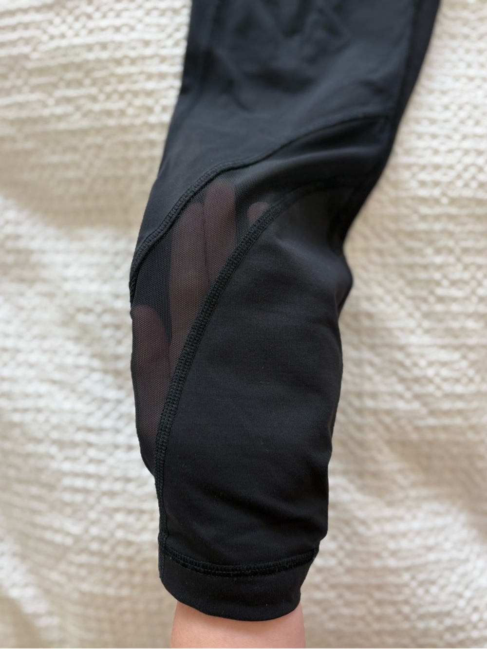 Lululemon Inspire Tight II Mesh Leggings Black Size 6 Luxtreme Zip Pocket - Picture 6 of 16